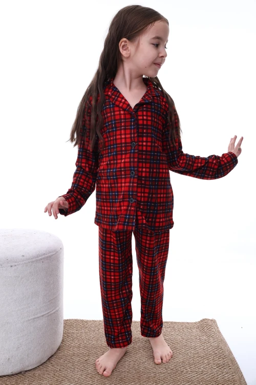 Çizgi Desenli Yakalı Kız Pijama Takımı 2202