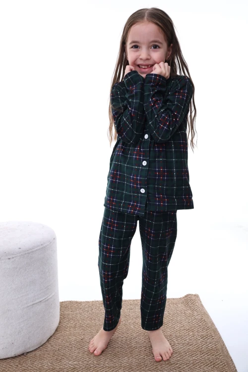 Çizgi Desenli Yakalı Kız Pijama Takımı 2202