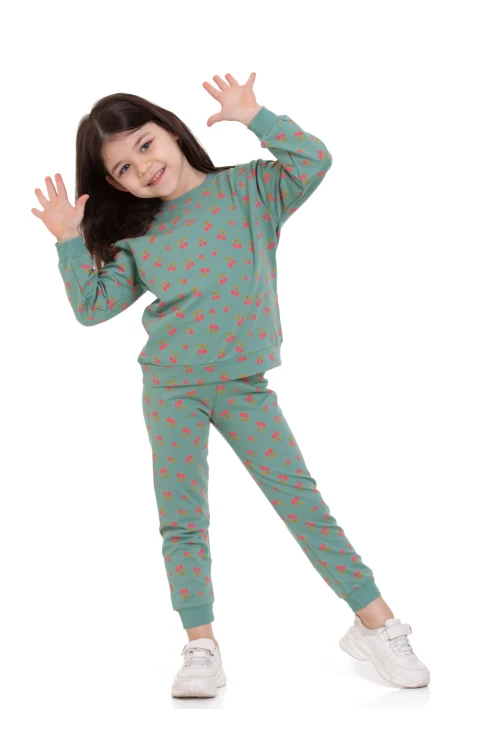 Kiraz Desenli Takım 54328