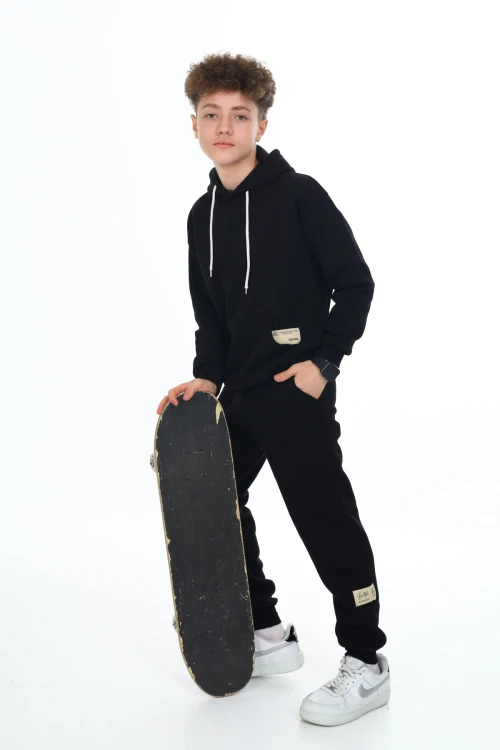 Önü Cepli Kapşonlu Erkek Takım 7136