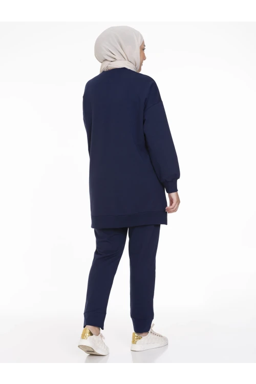 Bisiklet Yaka Düz Uzun Kollu Kadın Tunik N001