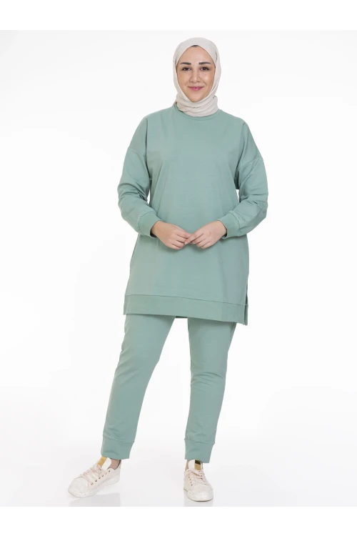 Bisiklet Yaka Düz Uzun Kollu Kadın Tunik N001