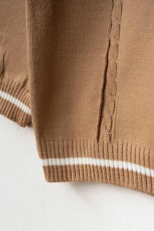 Cepli Örgü Şeritli Şapkalı Triko Takım 4034