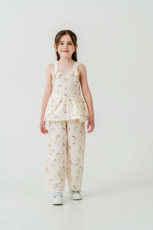 Çiçek Desenli Kız Çocuk Müslin Takım 3817