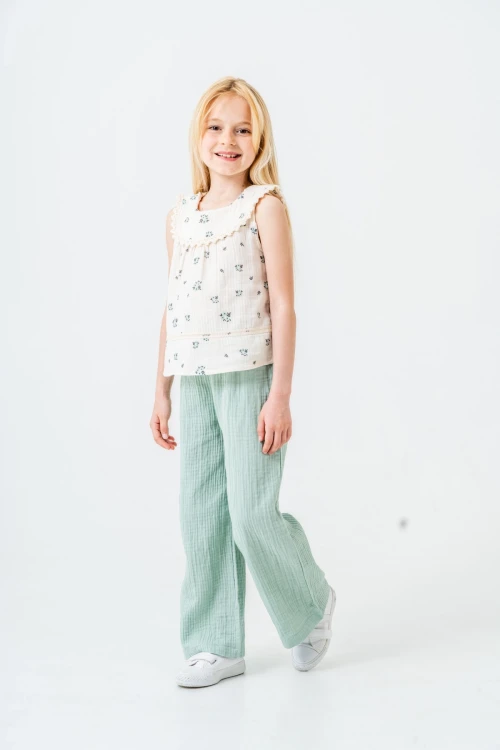 Çiçek Desenli Kız Çocuk Müslin Takım 3828