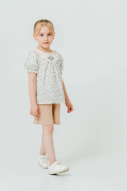 Çiçek Nakışlı Şortlu Kız Bebek Müslin Takım 3814