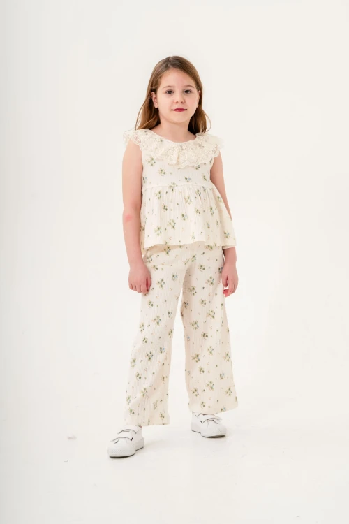 Dantel Yakalı Kız Çocuk Müslin Takım 3831