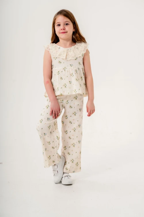 Dantel Yakalı Kız Çocuk Müslin Takım 3831
