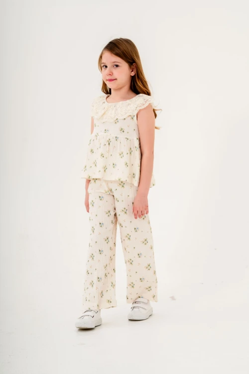 Dantel Yakalı Kız Çocuk Müslin Takım 3831