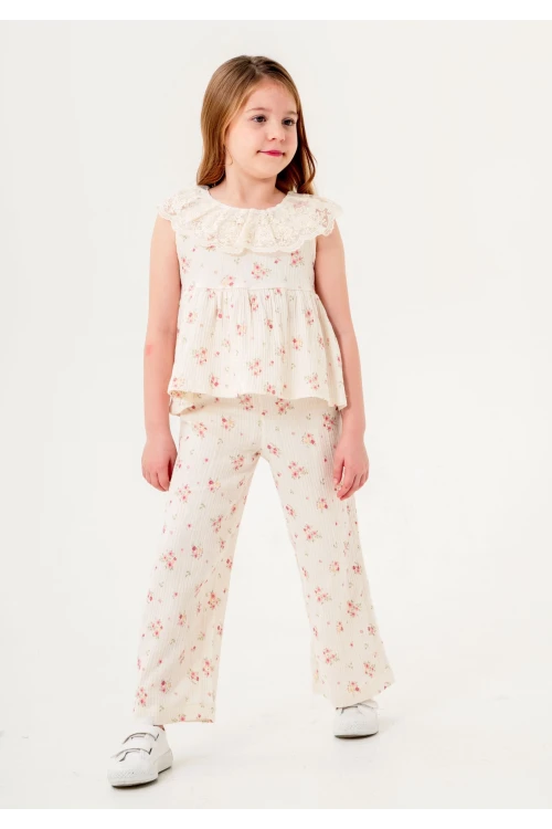 Dantel Yakalı Kız Çocuk Müslin Takım 3831