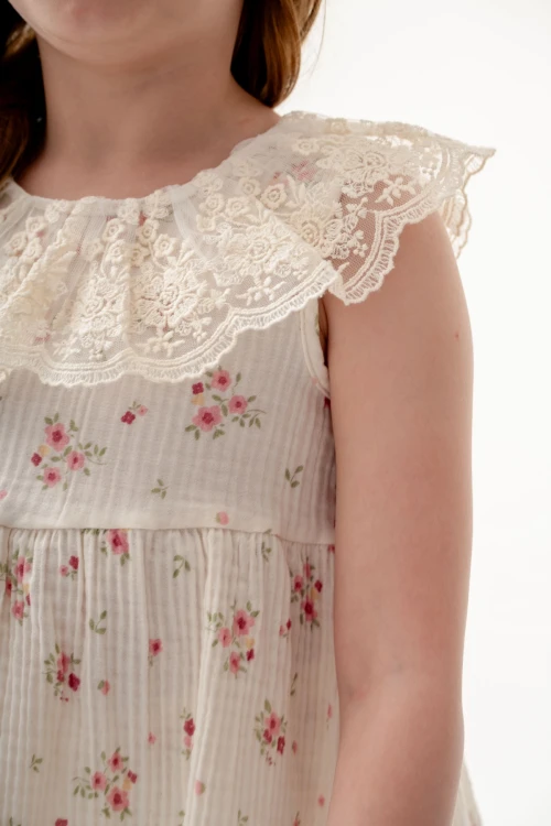 Dantel Yakalı Kız Çocuk Müslin Takım 3831