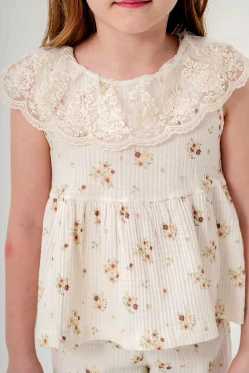 Dantel Yakalı Kız Çocuk Müslin Takım 3831