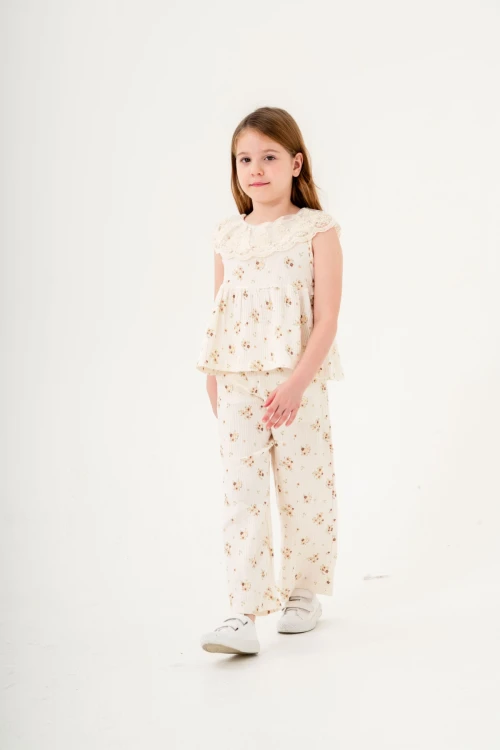 Dantel Yakalı Kız Çocuk Müslin Takım 3831