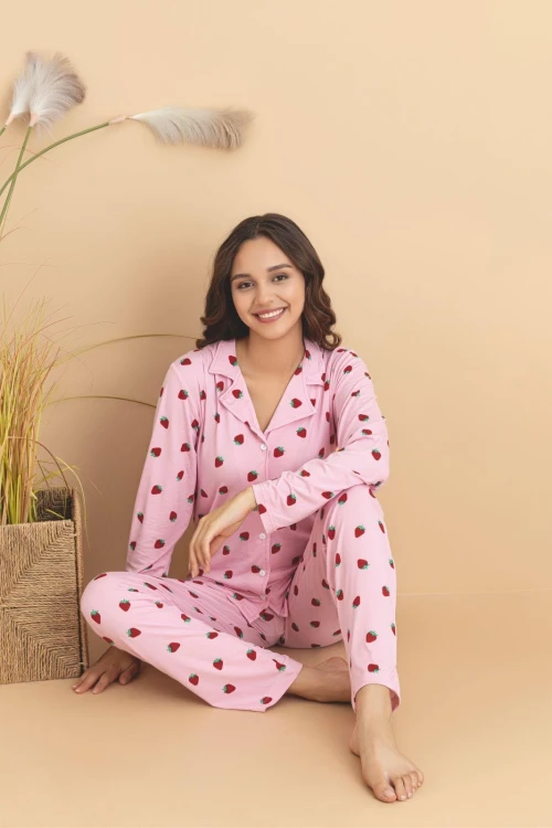 Desenli Kadın Pijama Takımı 1350