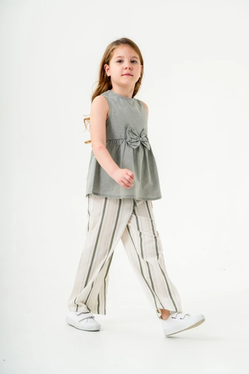 Kurdela Detaylı Kız Çocuk Takım 3834