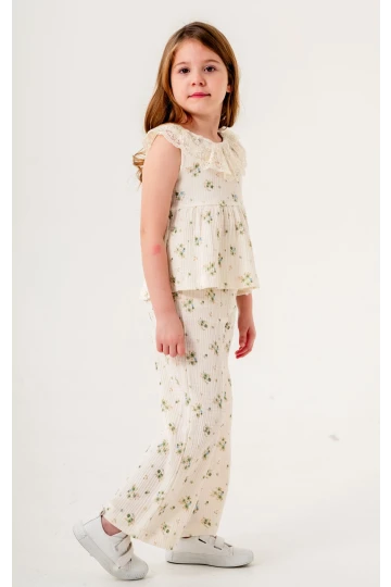 Dantel Yakalı Kız Çocuk Müslin Takım 3831
